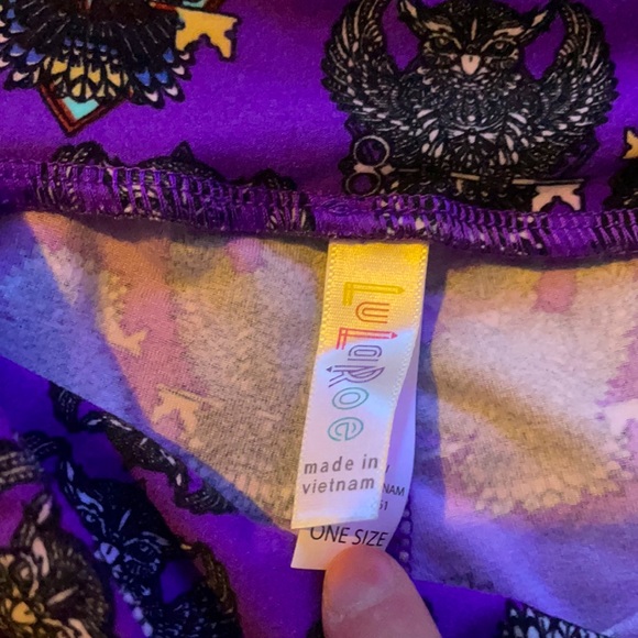 NWOT LulaRoe leggings OS - Picture 3 of 3
